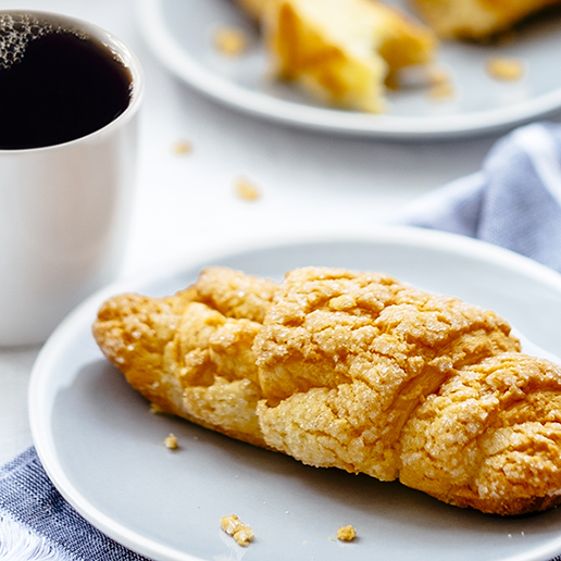 <h1 class='title_cn'>甜心菠蘿可頌</h1><h3 class='title_en'>Pineapple Croissant</h3>