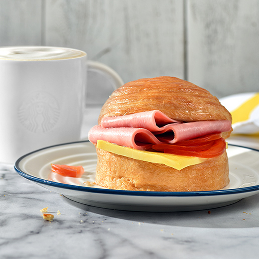<h1 class='title_cn'>火腿蛋可頌堡</h1><h3 class='title_en'>Ham & Egg Croissant Bun</h3>