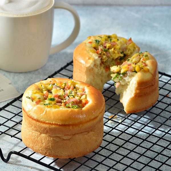 <h1 class='title_cn'>火腿炒蛋麵包</h1><h3 class='title_en'>Scrambled Egg, Ham Bread</h3>