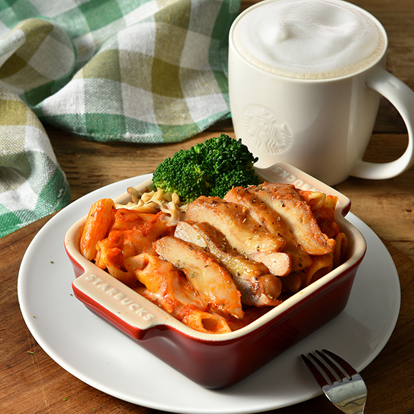 <h1 class='title_cn'>烤雞腿粉紅醬斜管麵</h1><h3 class='title_en'>Roast Chicken Penne Pasta With Pink Sauce</h3>
