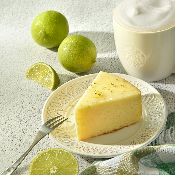<h1 class='title_cn'>糖霜檸檬蛋糕;;中杯美式</h1><h3 class='title_en'>Frosted Lemon Cake;;Caffé Americano</h3>