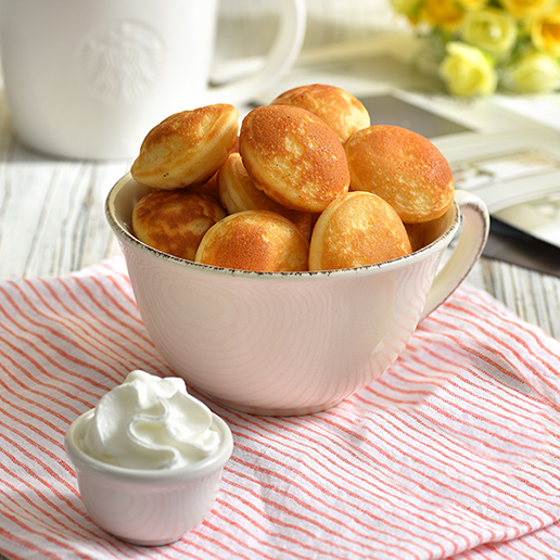 <h1 class='title_cn'>荷蘭風味小鬆餅</h1><h3 class='title_en'>Dutch Pancake Bites</h3>